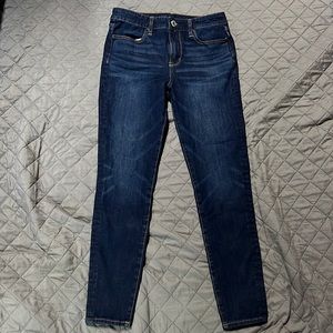 American Eagle the dream Jean high rise jegging. Size 8. Dark blue wash